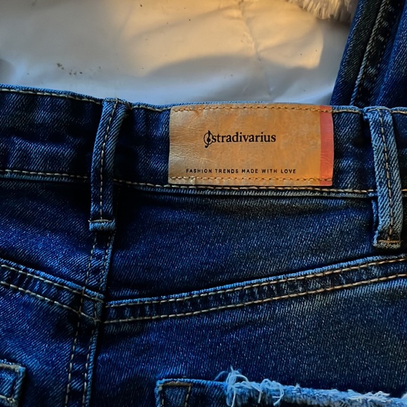 Stradivarius distressed jeans - Picture 5 of 8